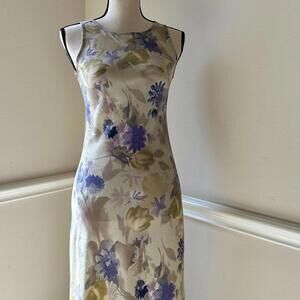 Beautiful purple and blue floral 90’s maxi dress